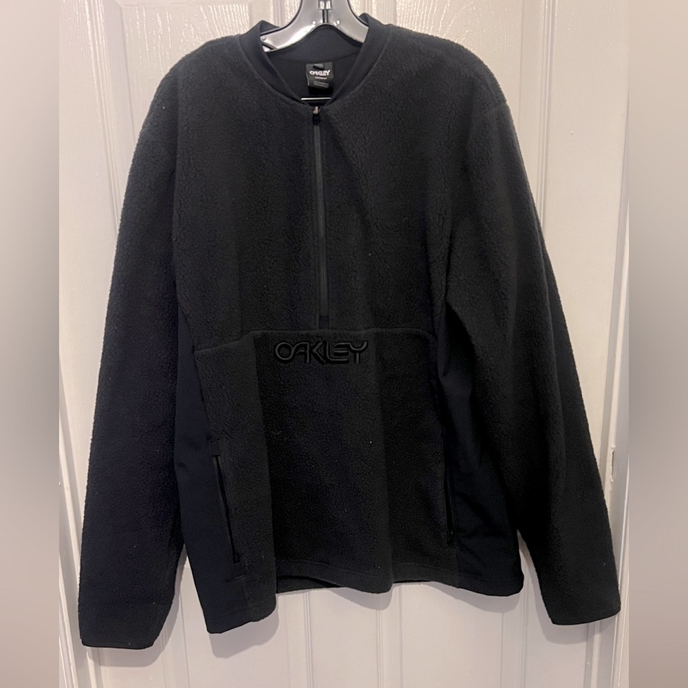 OAKLEY Men’s Black Half Zip Custom Fit Pullover Jacket Size XL